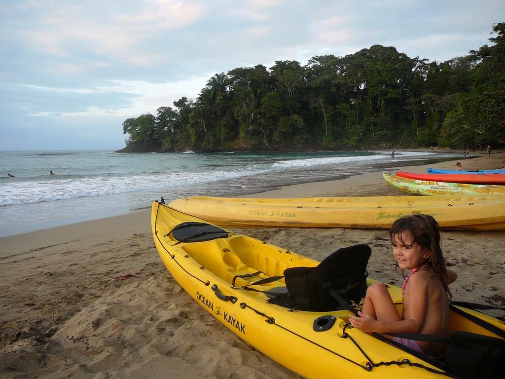 Casa Lina Sloth View Exotic Apartment With Privat Kitchen Puerto Viejo de Talamanca الغرفة الصورة
